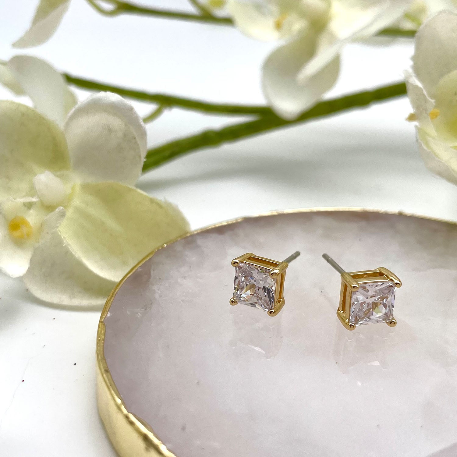 Ali 1.25 Ct. Princess Cut CZ Diamond Stud Earrings, Gold - Zahra Jewelry