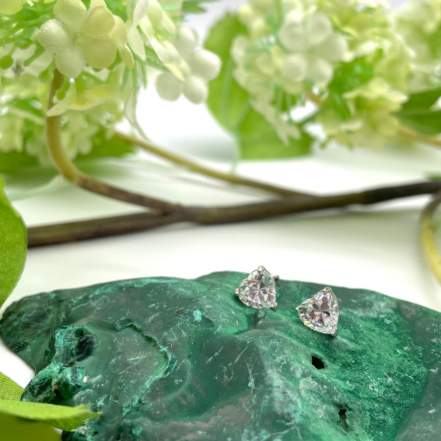 Amor 1 Ct. CZ Diamond Heart Stud Earrings, Silver - Zahra Jewelry