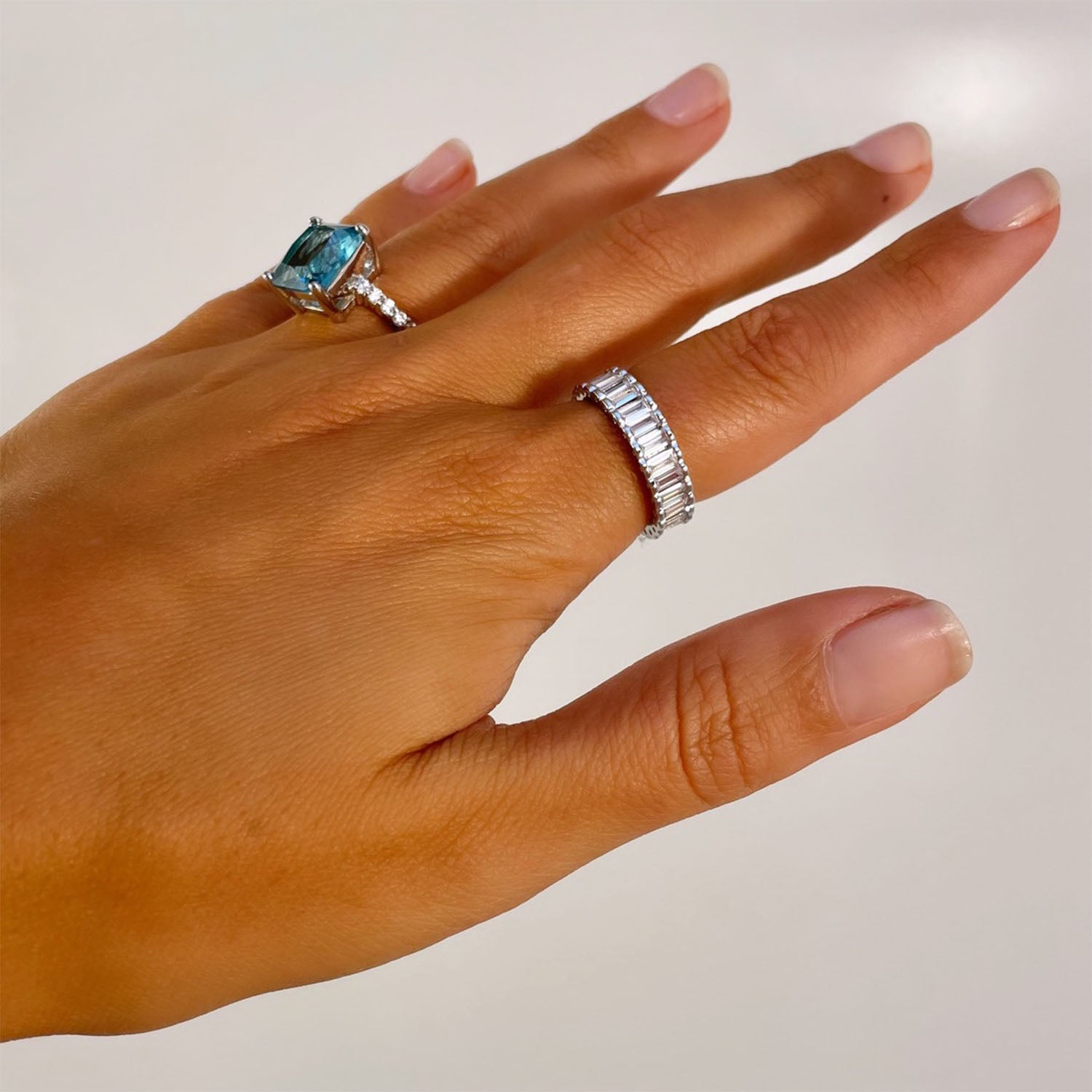 Dianna 6 Ct. Emerald Cut CZ Aquamarine Ring, Silver - Zahra Jewelry