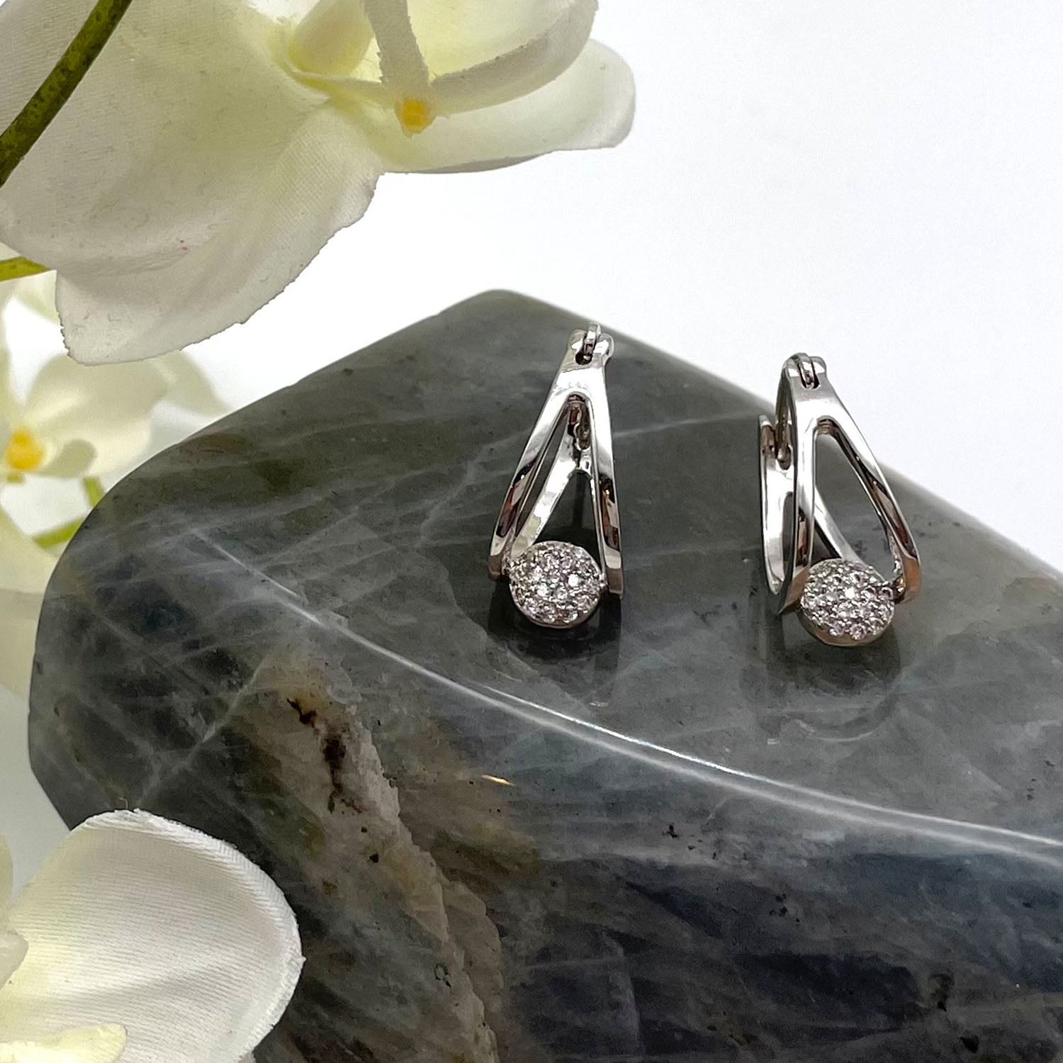 Leah Micro Pave CZ Diamond Drop Earrings, Silver - Zahra Jewelry
