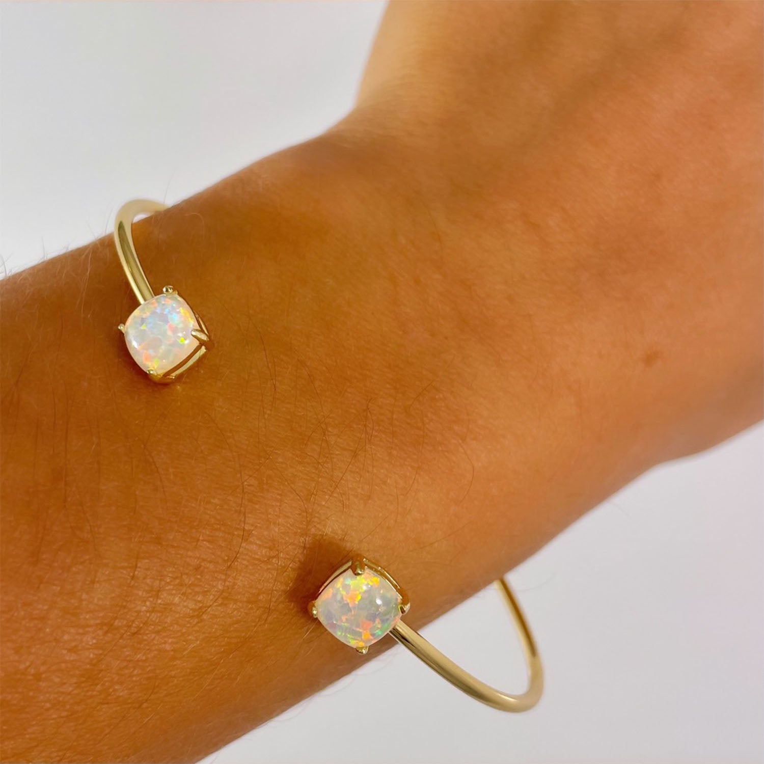 Rue Round Opal Open Bangle Bracelet, Gold - Zahra Jewelry